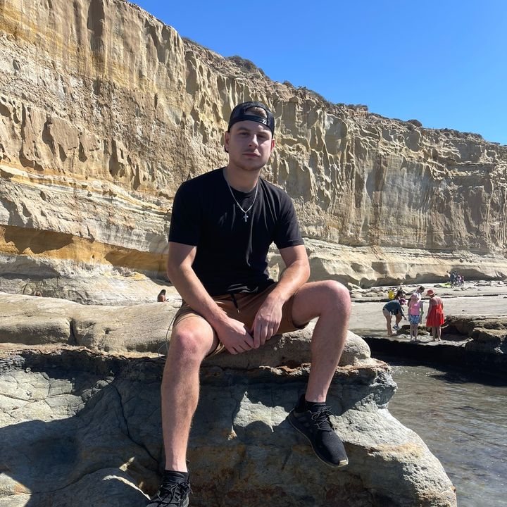 PaulMalinskiy - Tiktok Profile Picture of PaulMalinskiy (@paulmalinskiymn) on Tiktok