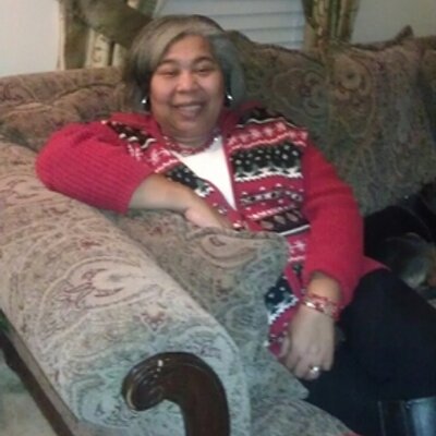 Profile Picture of Deirdre Jones (@sable0725) on Twitter