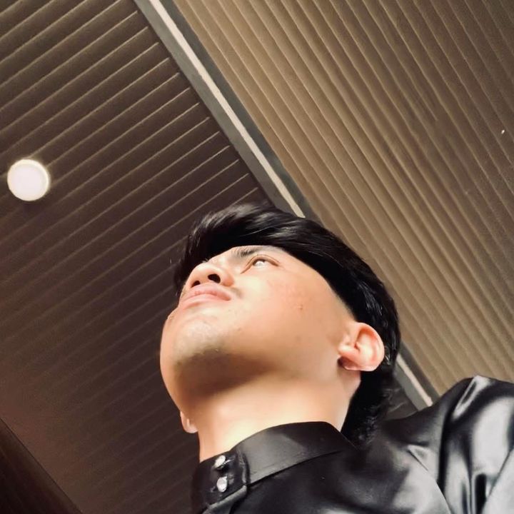 Profile Picture of • (@borhanson) on Tiktok