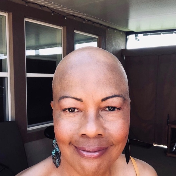 Profile Picture of Marilyn Pomeroy (@marilynpomeroy) on Poshmark