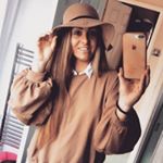 Profile Picture of J O A N N E • C O X (@joanne__cox) on Instagram