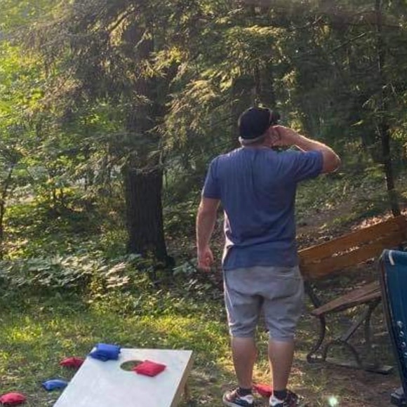 Profile Picture of Mark Olson (@marqueo52186) on Poshmark