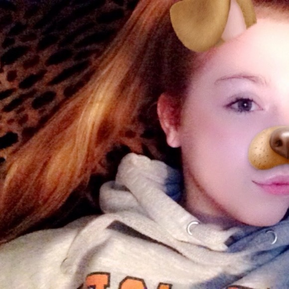 Profile Picture of Maddie Rohlfs (@maddierohlfs1) on Poshmark