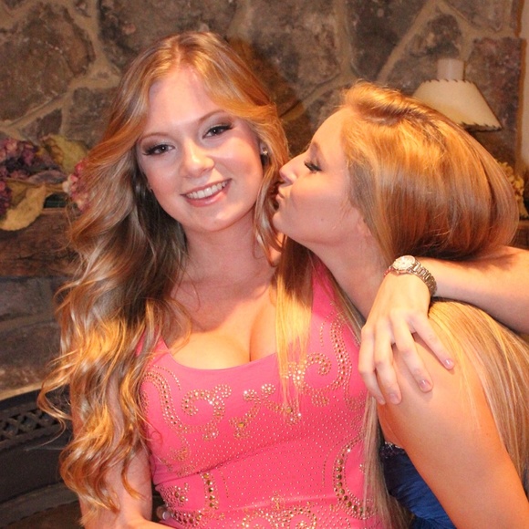 Profile Picture of Breanna Heiston (@breannaheiston) on Poshmark