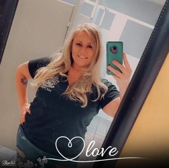 Profile Picture of Christian Pollitt (@cpolli9) on Poshmark