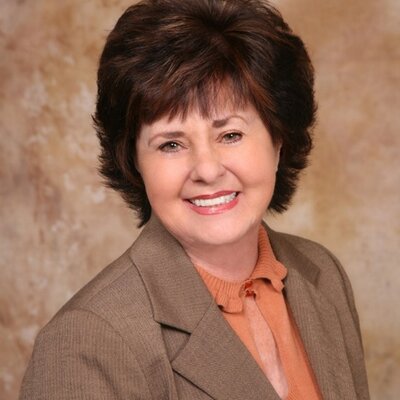 Profile Picture of Dottie Jean Connolly (@dottconn) on Twitter
