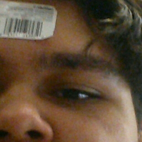 Profile Picture of Dennis Umanzor (@swagoyt) on Poshmark