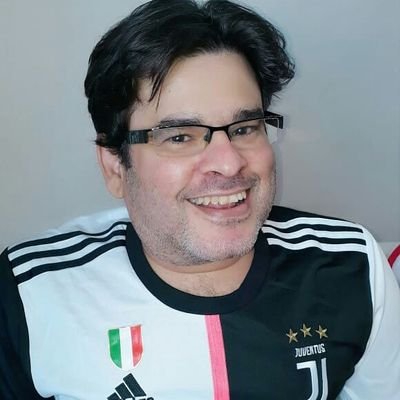 Profile Picture of Angelo Simoes (@simoes72) on Twitter
