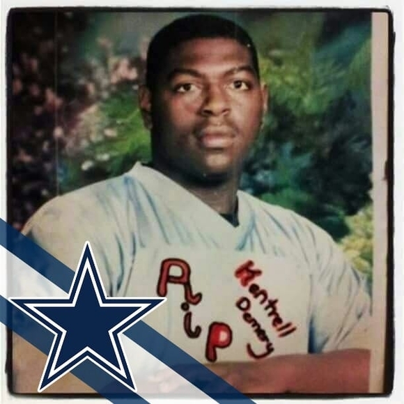 Profile Picture of James Demery (@jjddemery447) on Poshmark