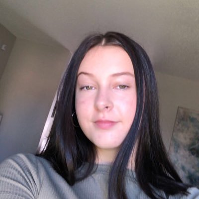 Profile Picture of Jessica Perreault (@jessperreault22) on Twitter