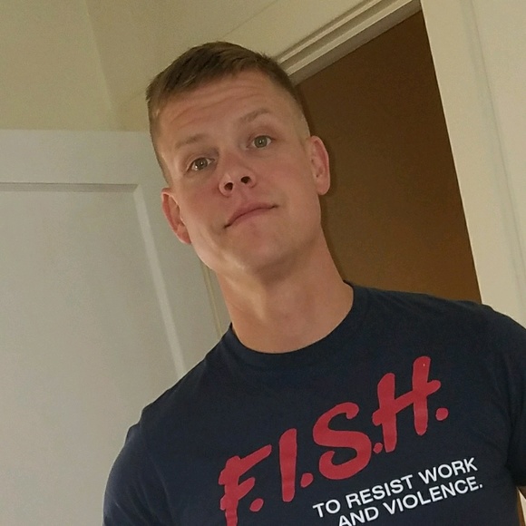 Profile Picture of Steven Whitley (@swhitley1182) on Poshmark