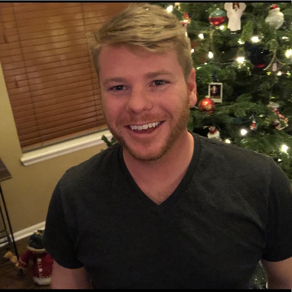 Profile Picture of Tim Zollner (@tzollner02131) on Poshmark