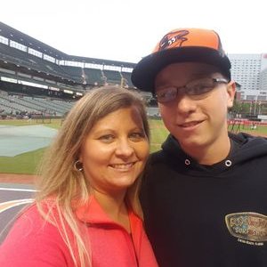 Profile Picture of Paula Nixon 💕 ⚾ (@Heartmomma11) on Twitter