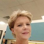 Profile Picture of Robinette Quillen (@robinettequillen) on Instagram