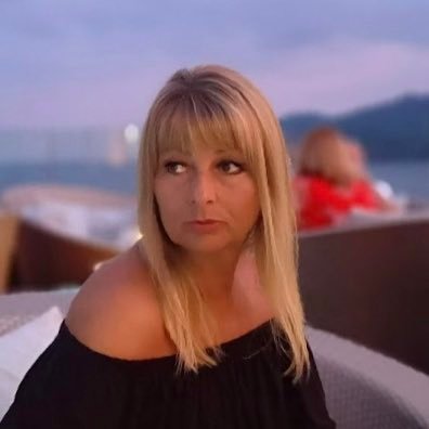 Profile Picture of Debra Hicks (@DebraLynnHicks) on Twitter