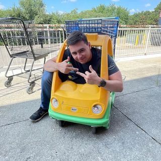 Profile Picture of Josh Harless (@shuami16) on Tiktok