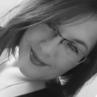 Profile Picture of Pamela SimpsonHudson (@PamHudson442) on Twitter