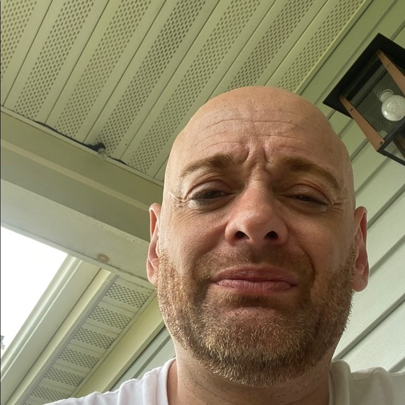 Profile Picture of Richard Clemento (@geygoose1974) on Poshmark