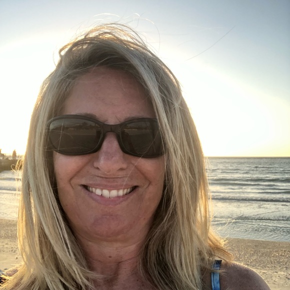 Profile Picture of Marcia Lasky haber (@marciahaber1) on Poshmark