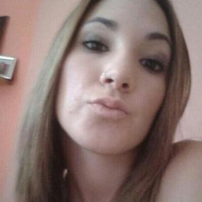 Profile Picture of Ana Perea (@anitaperea2595) on Twitter