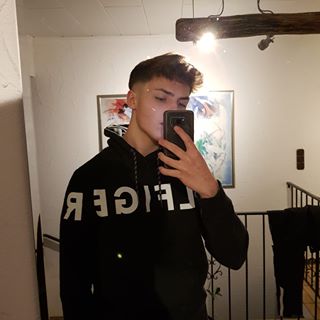 Profile Picture of Joshua Miles Reinhardt (@ItsKurazan) on Facebook