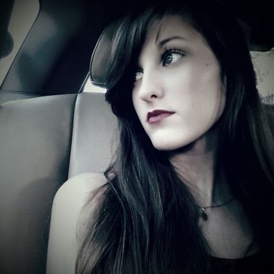 Profile Picture of Toni-Anne Serra (@tonianneserra) on Twitter