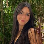 Holly Jacobson - Instagram Profile Picture of Holly Jacobson (@h0lls15) on Instagram