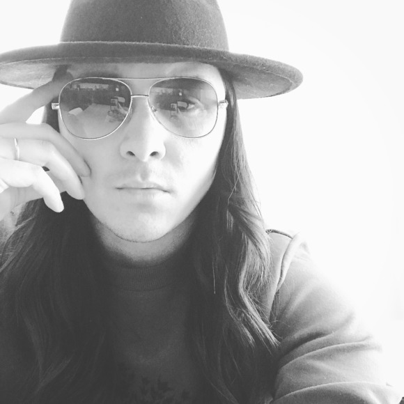 Profile Picture of Mark Plowman (@mhpfashion) on Poshmark