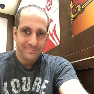 Profile Picture of Robert Dorfman (@RobertDorfman7) on Twitter