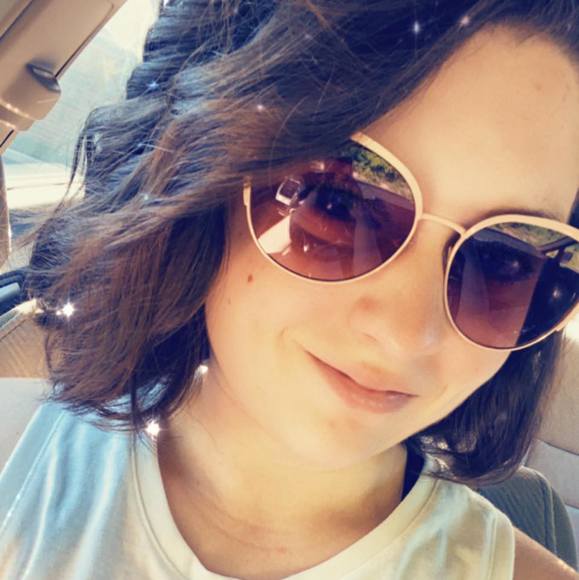 Profile Picture of Lori Ostermiller (@xlorix666) on Poshmark
