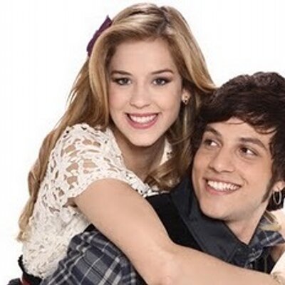 Profile Picture of Catherine Brandão (@Brand1Brando) on Twitter