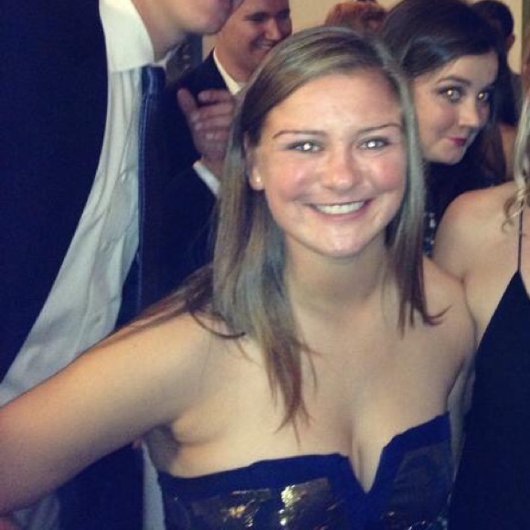 Profile Picture of Meaghan Latella (@latellam16) on Poshmark