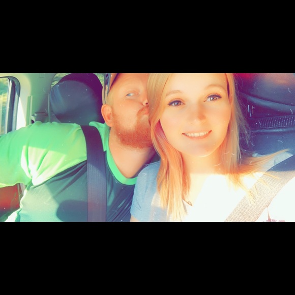 Profile Picture of Cheyenne Yates (@ms_yates418) on Poshmark