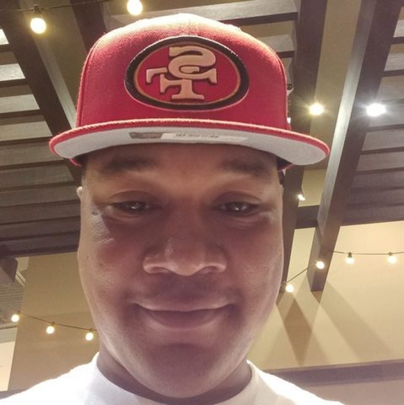 Profile Picture of Kevin Bowen (@kingbowen12022) on Poshmark