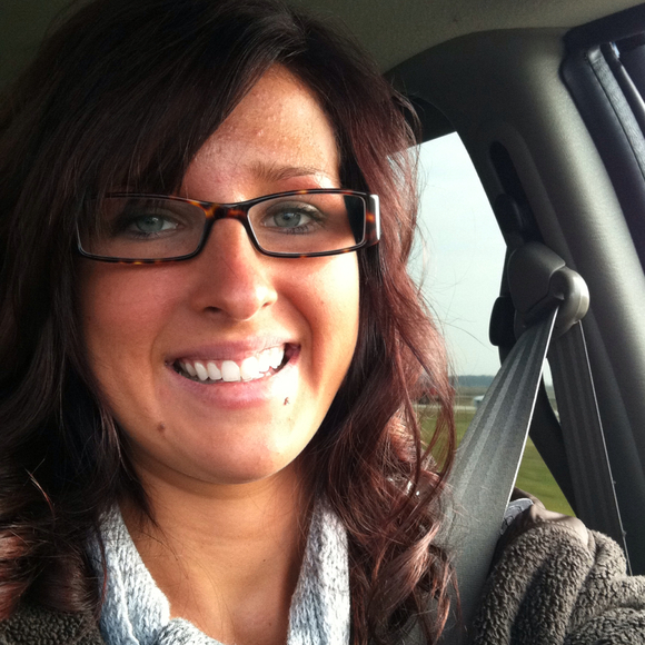 Profile Picture of Kelsie Gansen (@kelsieg) on Poshmark