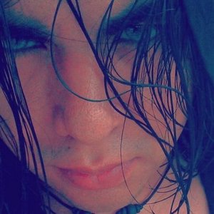 Profile Picture of Andre Borbon (@antiirocks) on Myspace