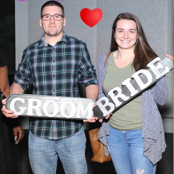 Nicole Lapeer - Poshmark Profile Picture of Nicole Lapeer (@lapeern) on Poshmark