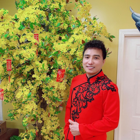 Profile Picture of Tam Vuong (@jimmyqv74) on Poshmark