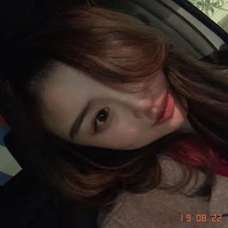 Profile Picture of 赵璐璐 (@_luluzhao) on Instagram