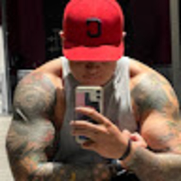 Profile Picture of Kenneth Abraham (@kennethabraham) on Poshmark