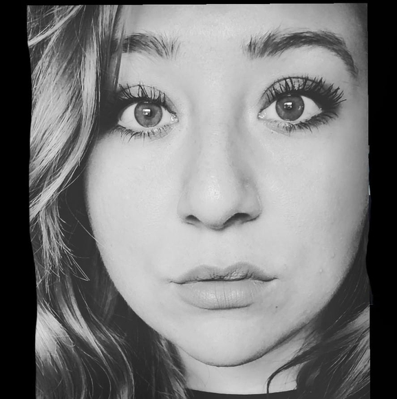 Profile Picture of Celina Romenesko (@crome754) on Poshmark
