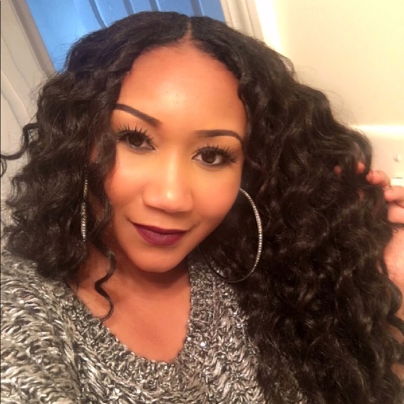 Profile Picture of Chelsi Parks (@chelsi_parks) on Poshmark