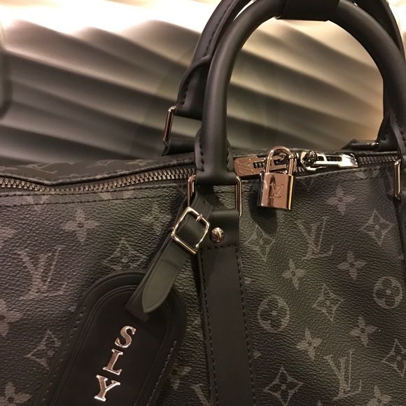 Profile Picture of Sean Yancey (@seanyancey) on Poshmark