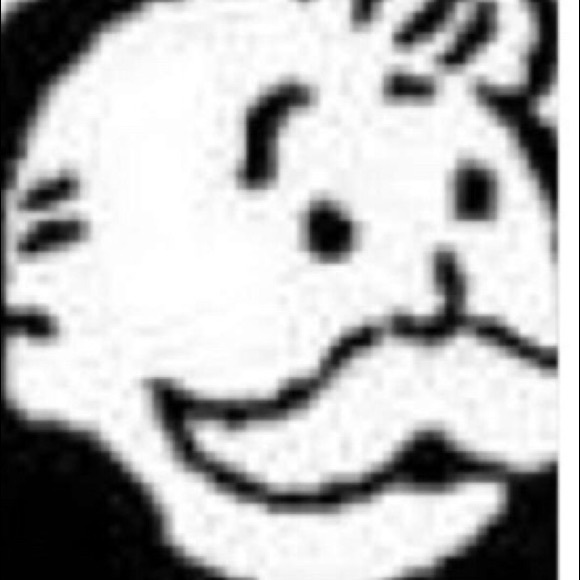 Profile Picture of Genesis Ortiz (@gummikaitu) on Poshmark