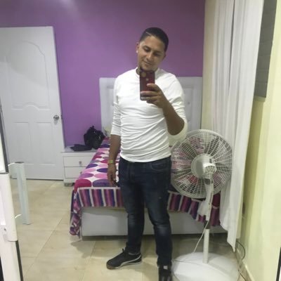 Profile Picture of Rene Valerio (@Rene36559223) on Twitter