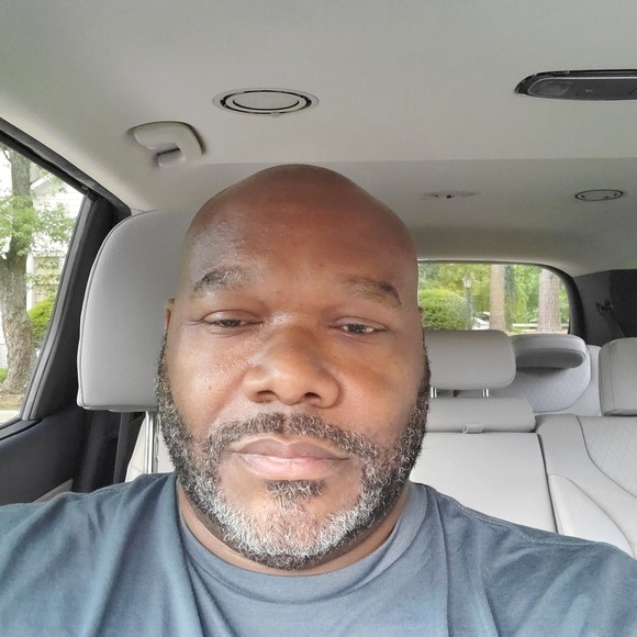 Profile Picture of Jeff Hall (@cmd1989) on Poshmark