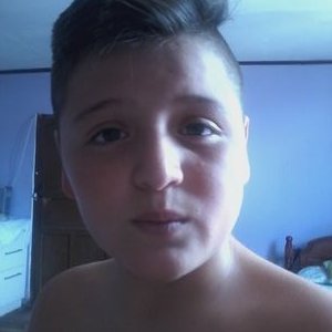 Profile Picture of Christopher Davalos (@chris2015ivan) on Twitter