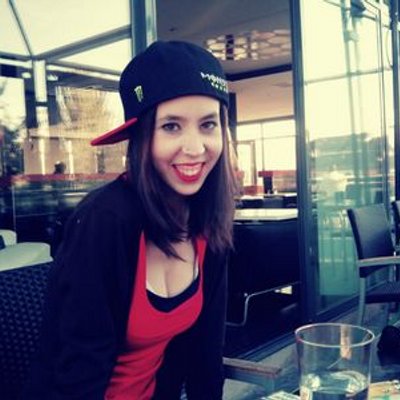 Laura Gates - Twitter Profile Picture of Laura Gates (@Lauragatesw) on Twitter