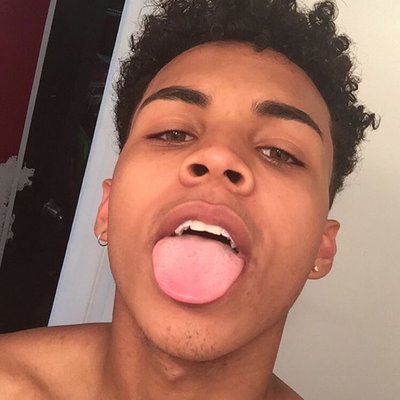 Profile Picture of Anthony (@_AnthonyDuenas) on Twitter