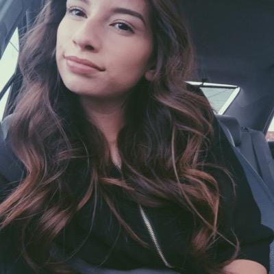 Profile Picture of Paulette Martinez (@paulette_MTZ) on Twitter